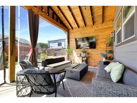 3292 Korbel Street Eugene OR 97404
