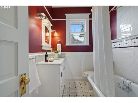 2734 NE 47th Avenue Portland OR 97213