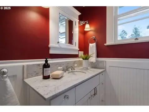 2734 NE 47th Avenue Portland OR 97213