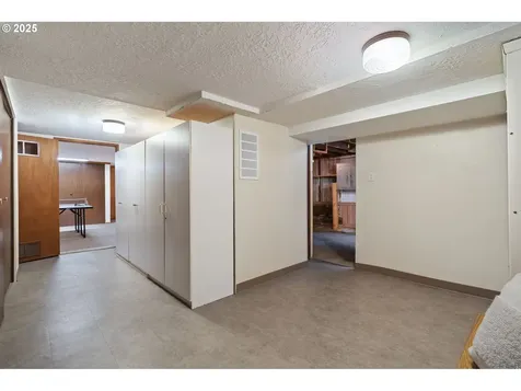 2734 NE 47th Avenue Portland OR 97213