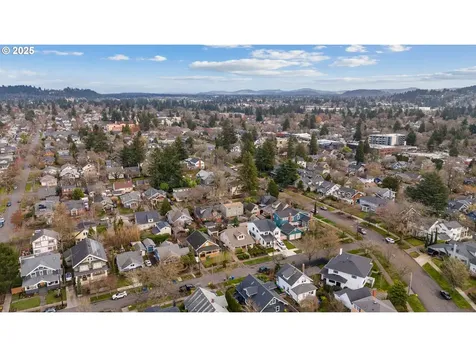 2734 NE 47th Avenue Portland OR 97213