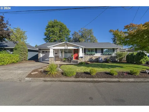 123 NW 17th Street Mcminnville OR 97128
