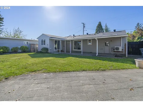 123 NW 17th Street Mcminnville OR 97128