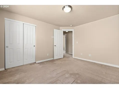 5305 Ne 54th Avenue Vancouver WA 98661