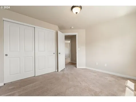 5305 Ne 54th Avenue Vancouver WA 98661