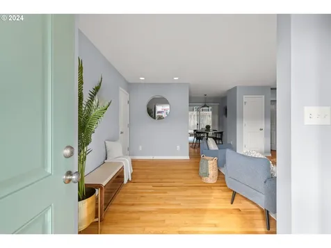 3925 Se 37th Avenue Portland OR 97202
