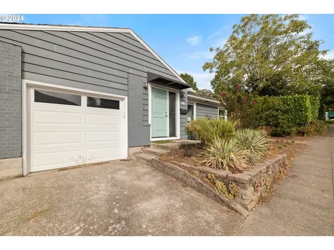 3925 Se 37th Avenue Portland OR 97202