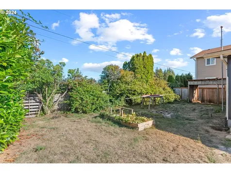 3449 Spruce Street North Bend OR 97459