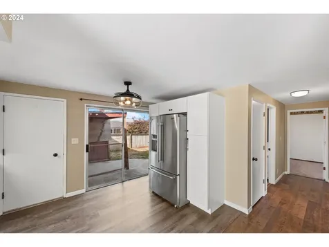 3449 Spruce Street North Bend OR 97459
