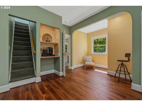 1605 Se Lexington Street Portland OR 97202