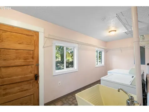 6832 Se Telford Road Gresham OR 97080