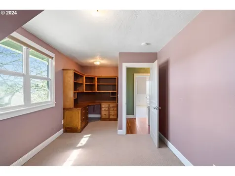 6832 Se Telford Road Gresham OR 97080