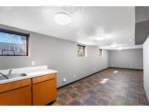 6832 Se Telford Road Gresham OR 97080