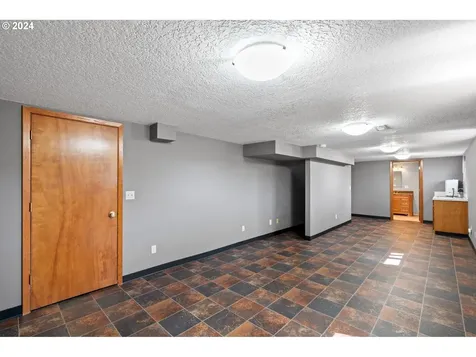 6832 Se Telford Road Gresham OR 97080