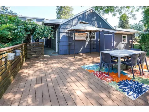 10610 Ne Russell Court Portland OR 97220