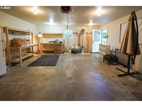 10610 Ne Russell Court Portland OR 97220