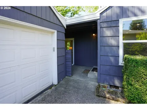 10610 Ne Russell Court Portland OR 97220