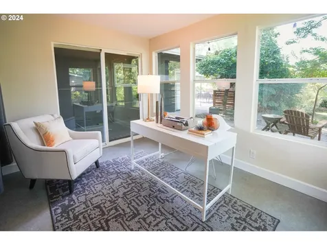 10610 Ne Russell Court Portland OR 97220