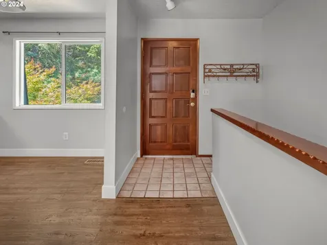 8700 Sw Alden Street Portland OR 97223