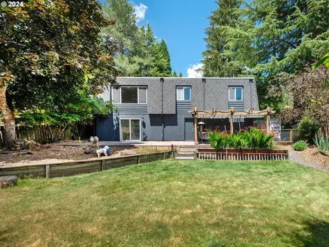 8700 Sw Alden Street Portland OR 97223