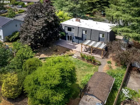 8700 Sw Alden Street Portland OR 97223