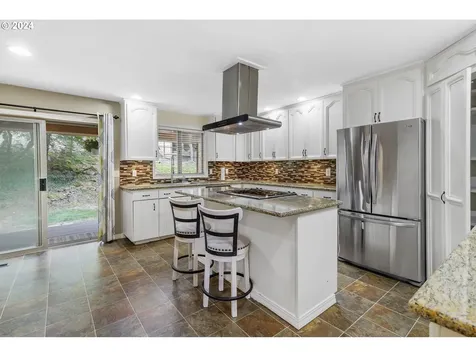 2565 N Washougal River Road Washougal WA 98671