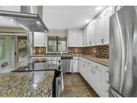 2565 N Washougal River Road Washougal WA 98671