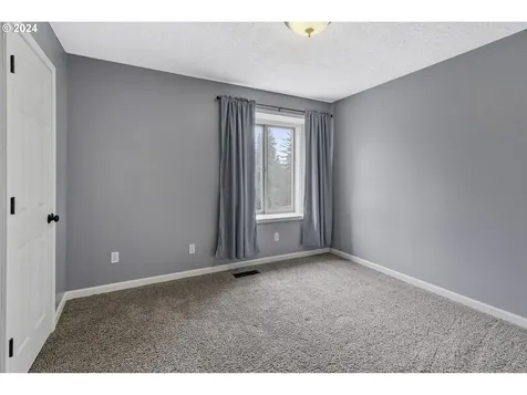 2565 N Washougal River Road Washougal WA 98671