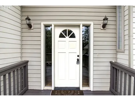2565 N Washougal River Road Washougal WA 98671