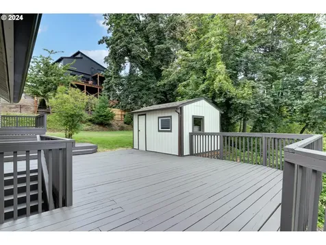2565 N Washougal River Road Washougal WA 98671