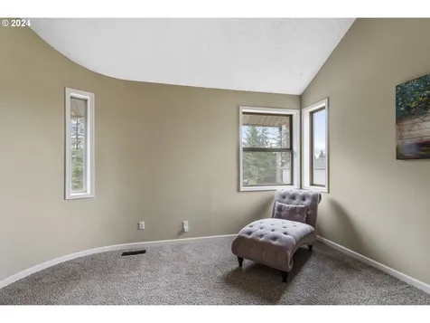 2565 N Washougal River Road Washougal WA 98671