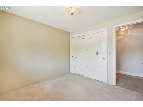 324 Ne Scott Drive Gresham OR 97030