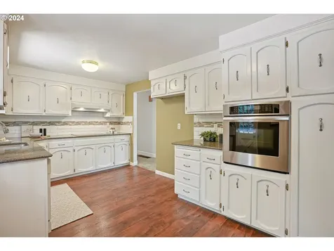 324 Ne Scott Drive Gresham OR 97030