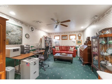 21 N River Drive Roseburg OR 97470