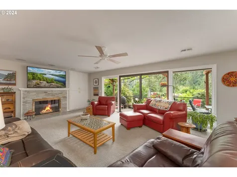 21 N River Drive Roseburg OR 97470