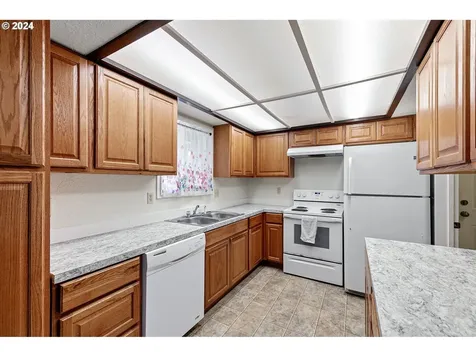 4675 Barger Drive Eugene OR 97402