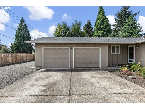 4675 Barger Drive Eugene OR 97402