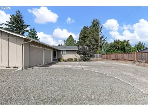 4675 Barger Drive Eugene OR 97402