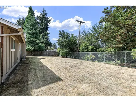 4675 Barger Drive Eugene OR 97402
