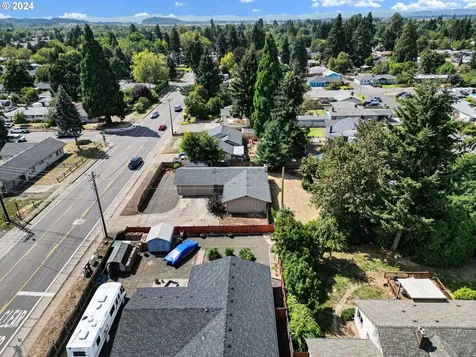 4675 Barger Drive Eugene OR 97402