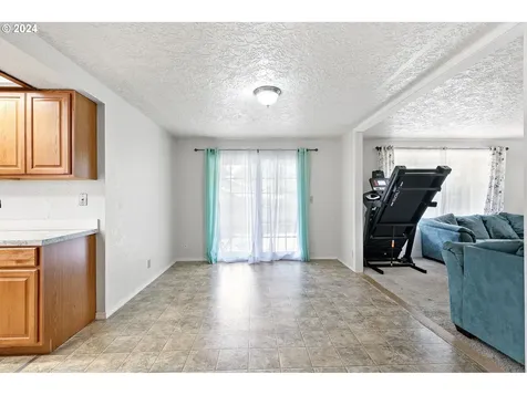 4675 Barger Drive Eugene OR 97402