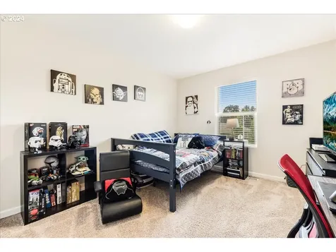 1002 Bear Creek Drive Molalla OR 97038