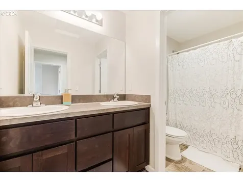 1002 Bear Creek Drive Molalla OR 97038