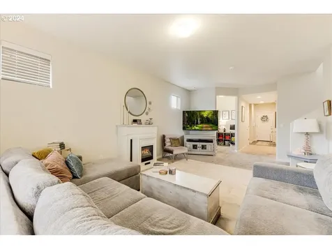 1002 Bear Creek Drive Molalla OR 97038