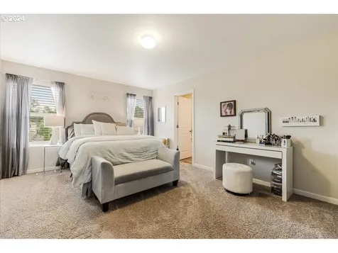 1002 Bear Creek Drive Molalla OR 97038