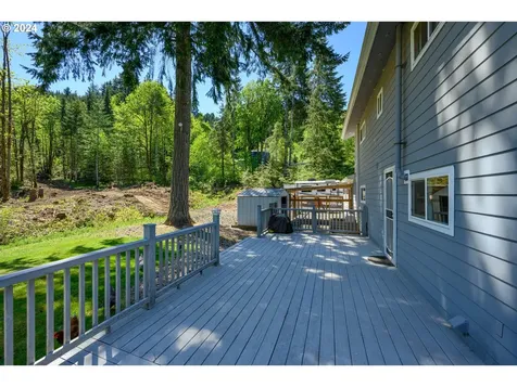 7100 Ash Street Grand Ronde OR 97347