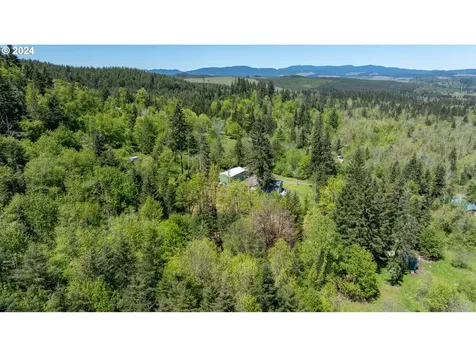 7100 Ash Street Grand Ronde OR 97347