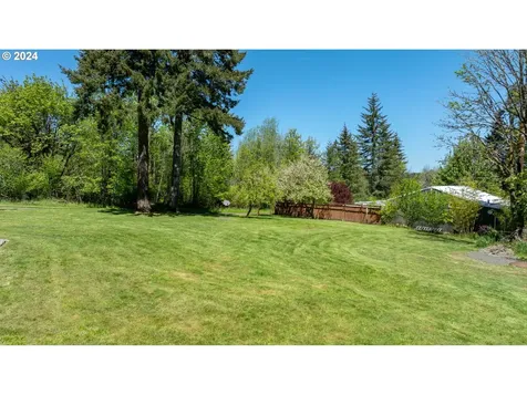 7100 Ash Street Grand Ronde OR 97347