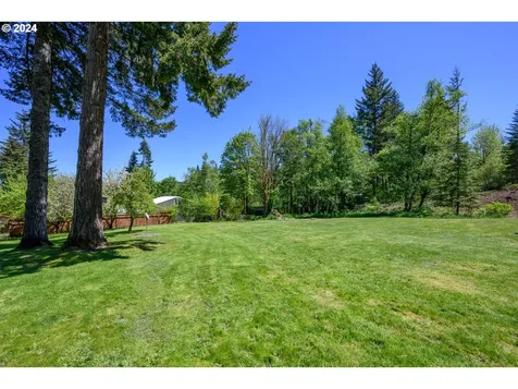 7100 Ash Street Grand Ronde OR 97347