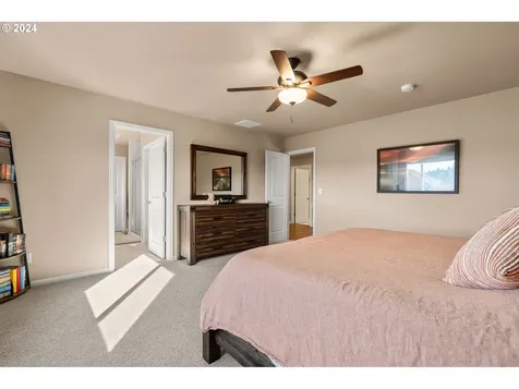 15718 NE 22nd Avenue Vancouver WA 98686